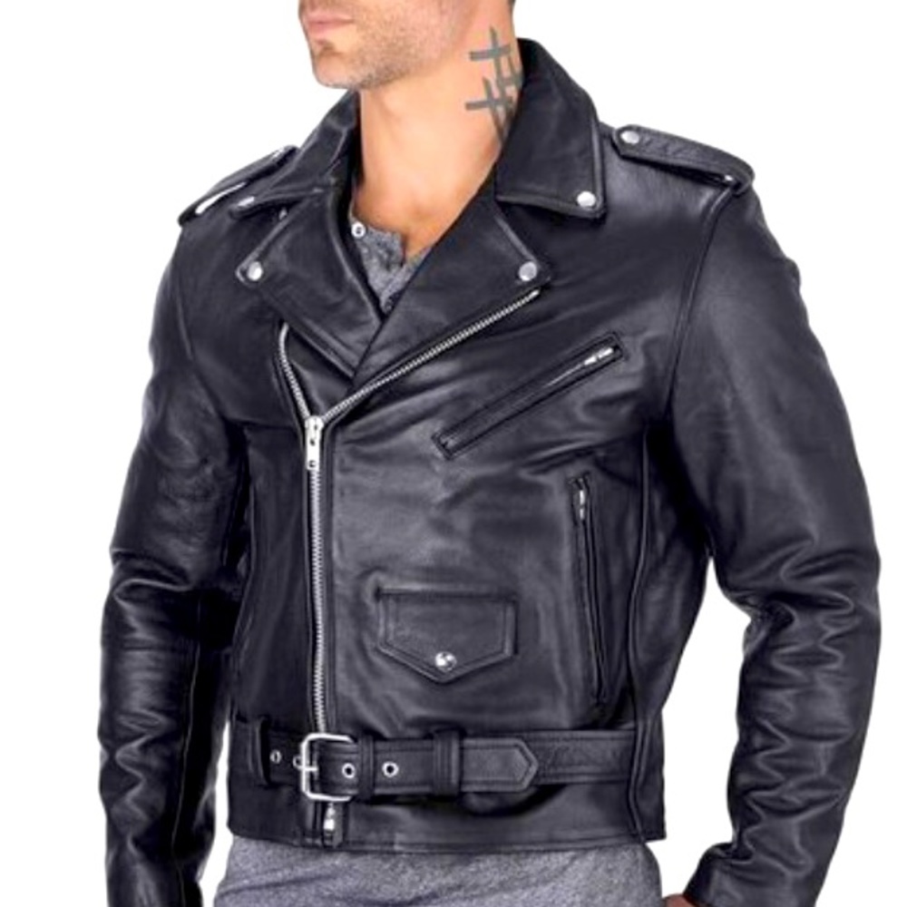 Men’s genuine leather classic biker jacket.